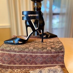 Trisha Pointy Toe Pimp